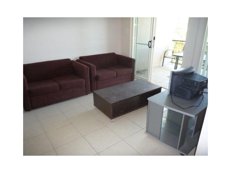 301/4 Grantala Street, Manoora QLD 4870