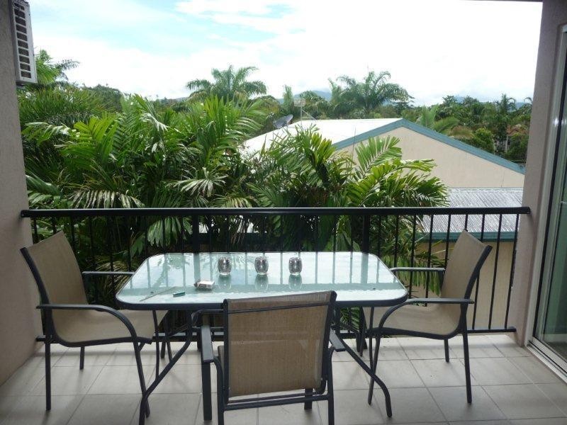 301/4 Grantala Street, Manoora QLD 4870