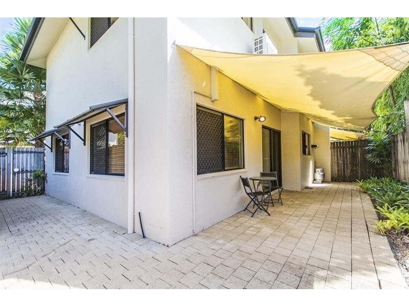 3/63-65 Kamerunga Road, Stratford QLD 4870