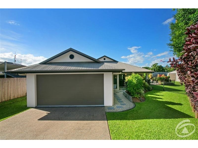 2 Blackwood Place, Bentley Park QLD 4869