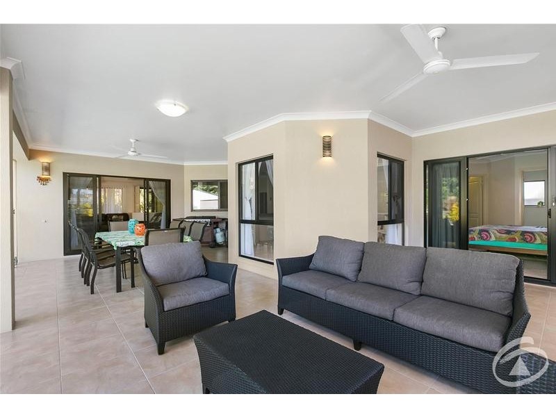 2 Blackwood Place, Bentley Park QLD 4869