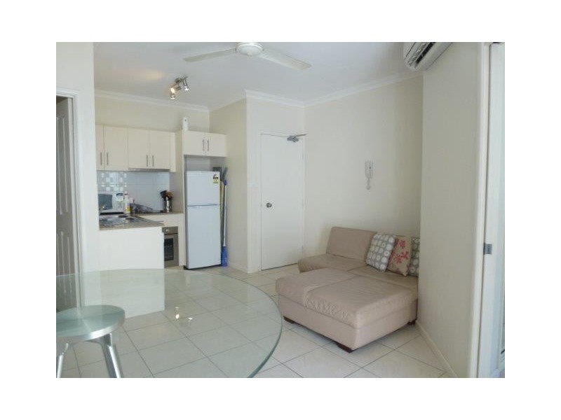 8A/210 Grafton Street, Cairns QLD 4870