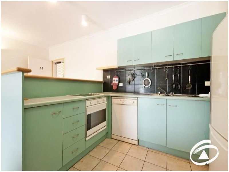 44/327 lake Street, Cairns North QLD 4870