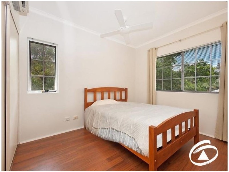 44/327 lake Street, Cairns North QLD 4870