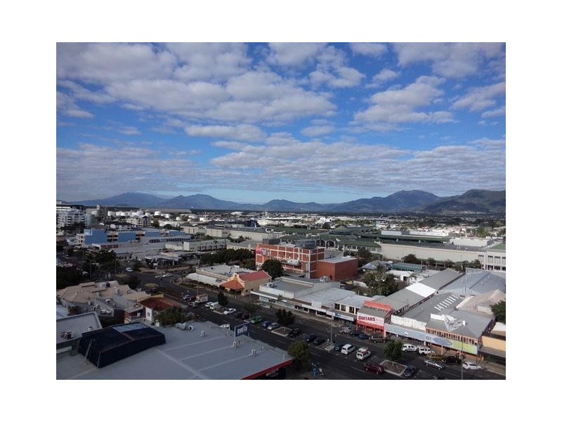 1301/125 Grafton  Street, Cairns City QLD 4870