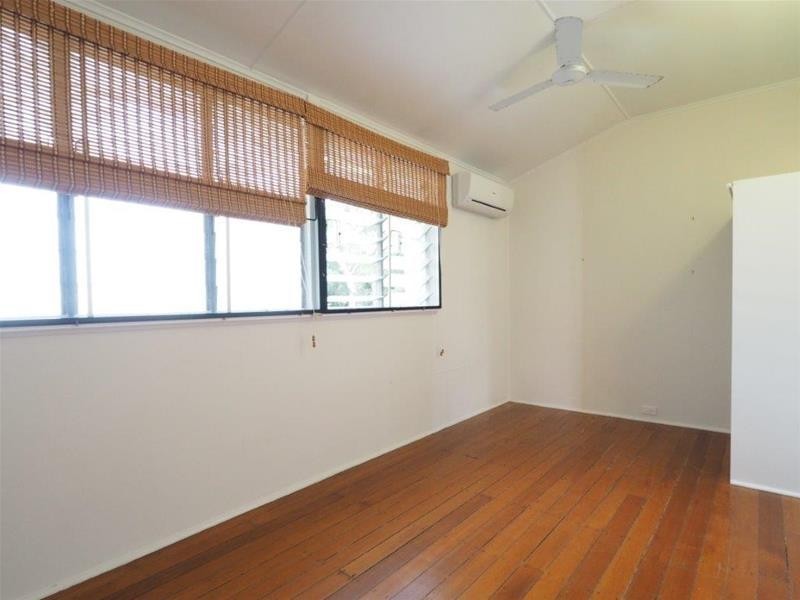 1/81 Digger Street, Cairns North QLD 4870