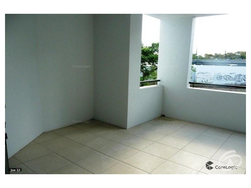 23/9-15 McLean Street, Cairns North QLD 4870