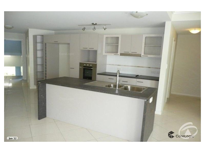 23/9-15 McLean Street, Cairns North QLD 4870