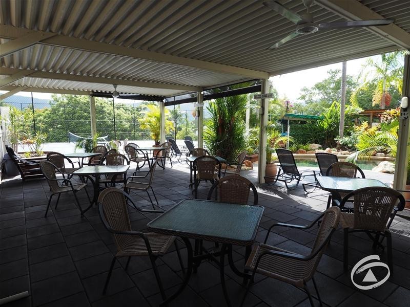 206/92 Moore Street, Trinity Beach QLD 4879