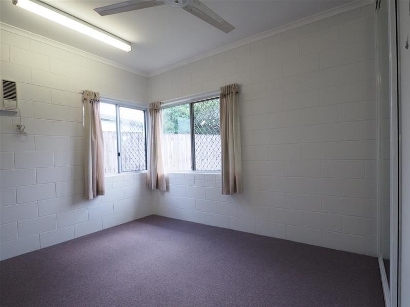 33 Tiffany Street, White Rock QLD 4868