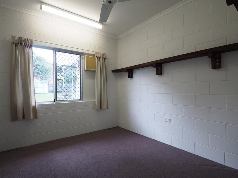 33 Tiffany Street, White Rock QLD 4868