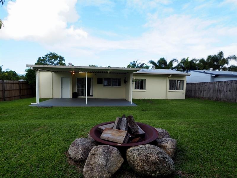 33 Tiffany Street, White Rock QLD 4868