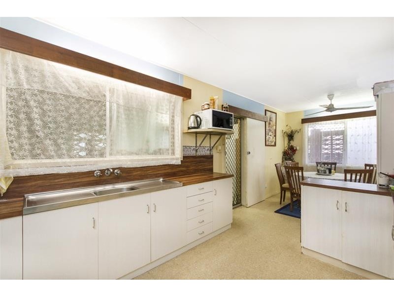 157 Toogood Road, Bayview Heights QLD 4868