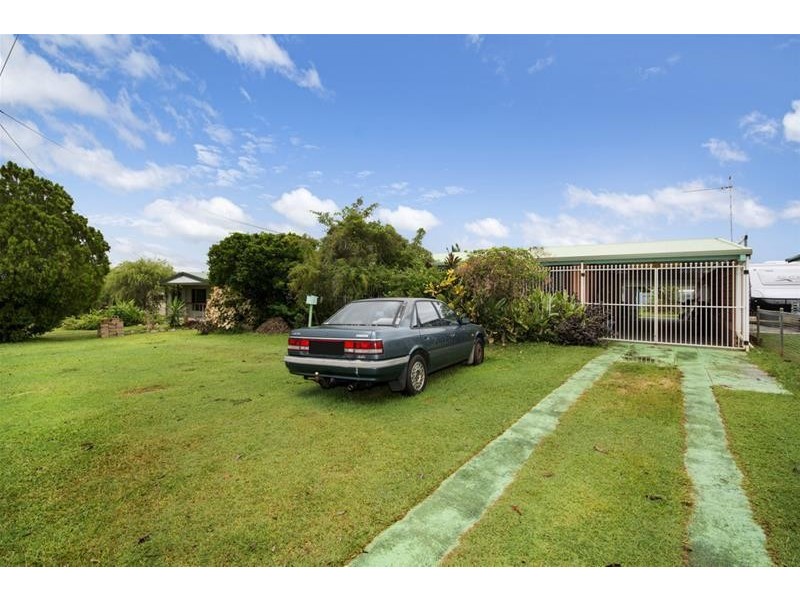 157 Toogood Road, Bayview Heights QLD 4868