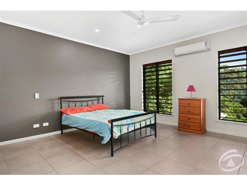 43 The Peak, Brinsmead QLD 4870