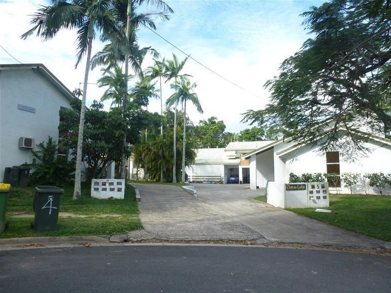 1/6 Crathern Close, Edge Hill QLD 4870