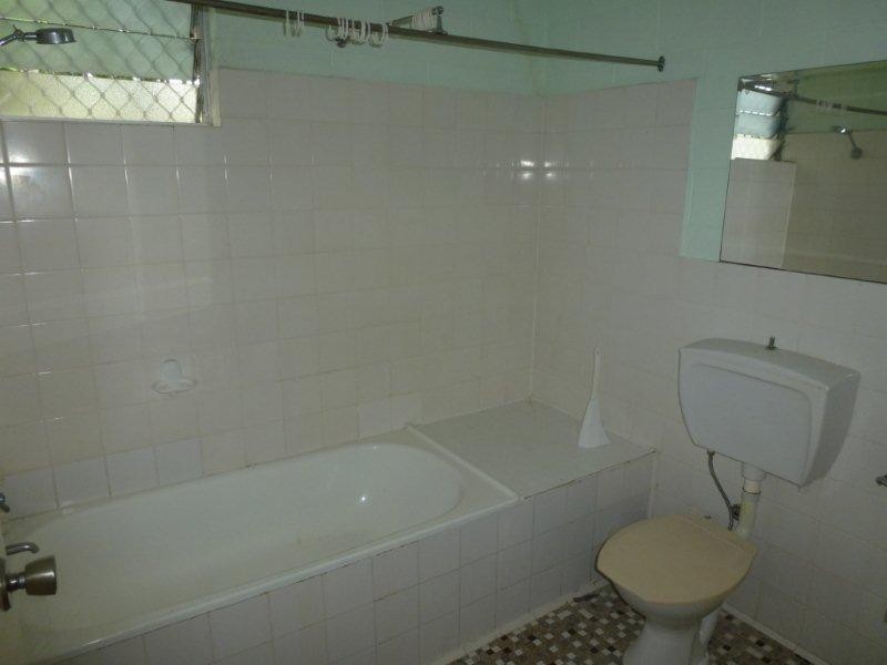 1/6 Crathern Close, Edge Hill QLD 4870