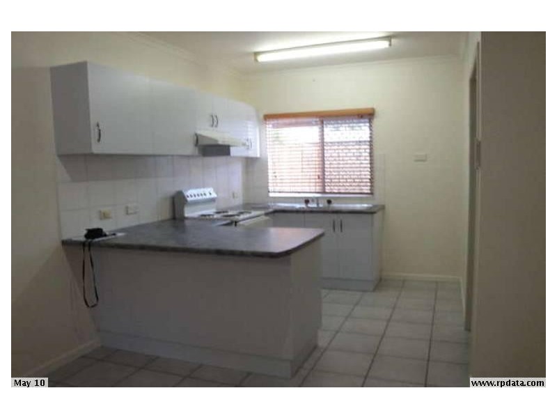 4/9 Balaclava Road, Earlville QLD 4870