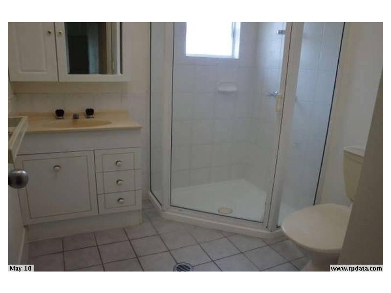 4/9 Balaclava Road, Earlville QLD 4870