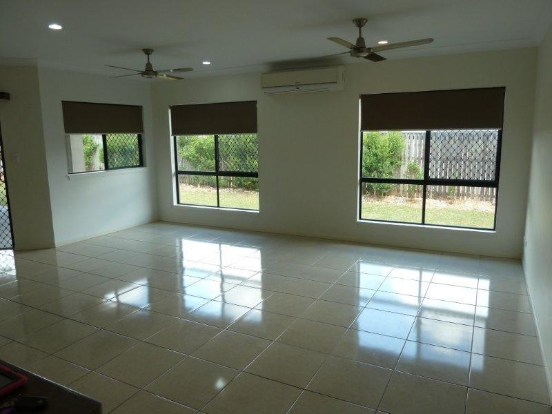 165 Timberlea  Drive, Bentley Park QLD 4869