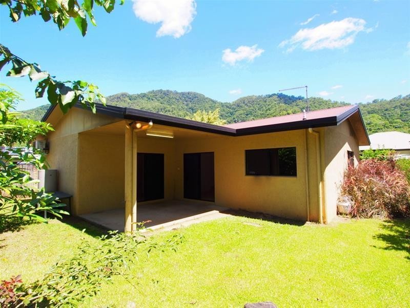 6 Sailfish Close, Kanimbla QLD 4870