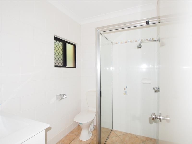 6 Sailfish Close, Kanimbla QLD 4870