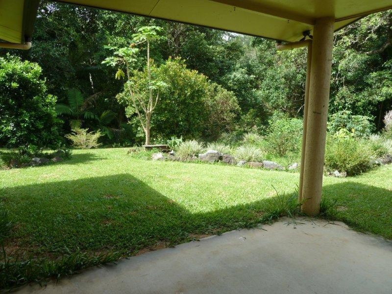 6 Sailfish Close, Kanimbla QLD 4870
