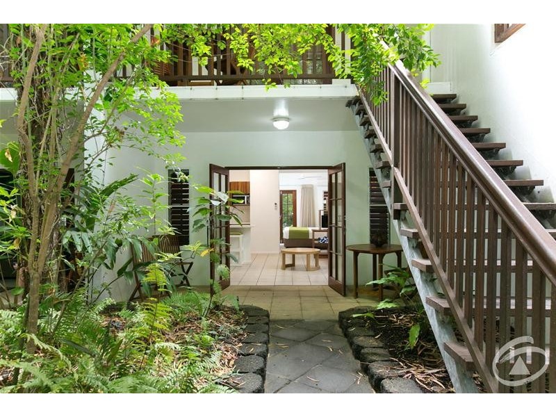 4/10-14 Amphora Street, Palm Cove QLD 4879