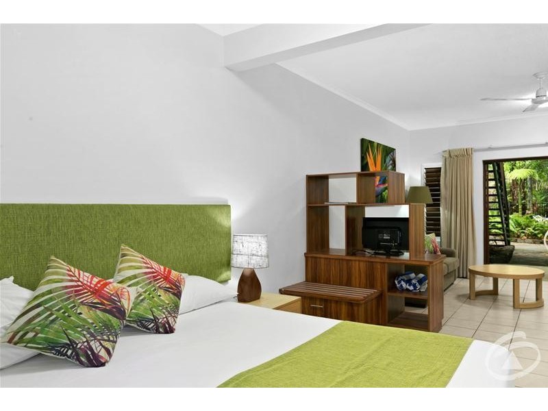 4/10-14 Amphora Street, Palm Cove QLD 4879