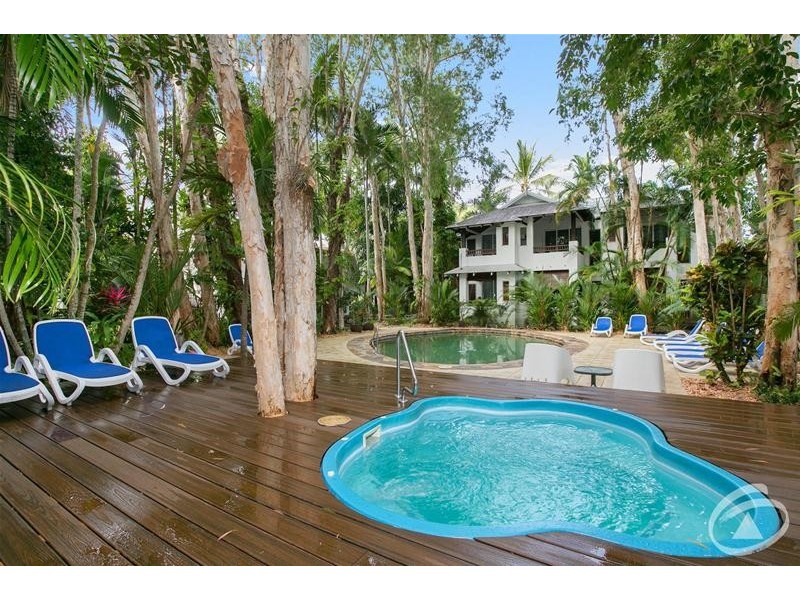4/10-14 Amphora Street, Palm Cove QLD 4879