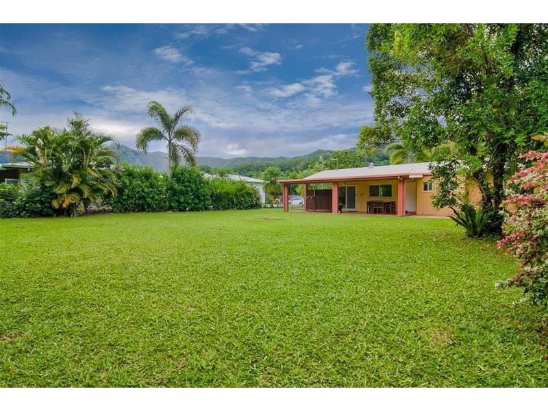 Bentley Park QLD 4869