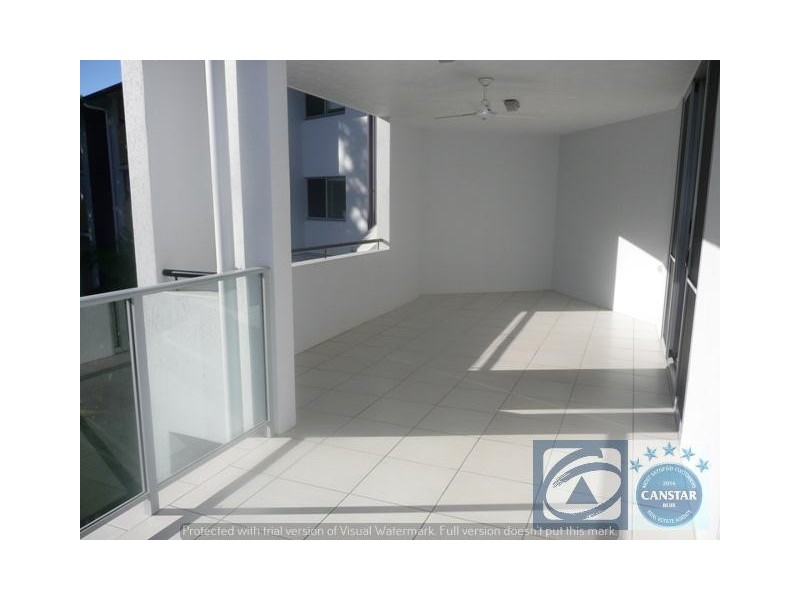 5/9-15 McLean Street, Cairns North QLD 4870