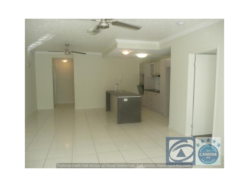 5/9-15 McLean Street, Cairns North QLD 4870