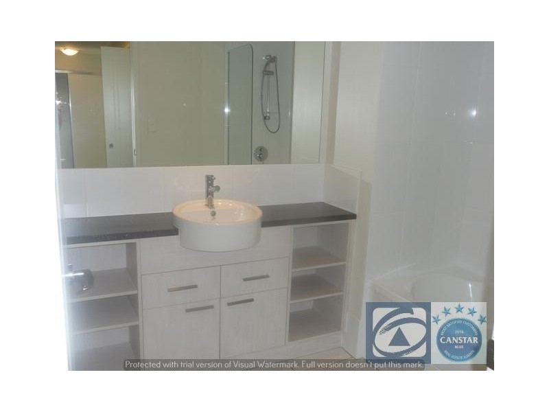 5/9-15 McLean Street, Cairns North QLD 4870