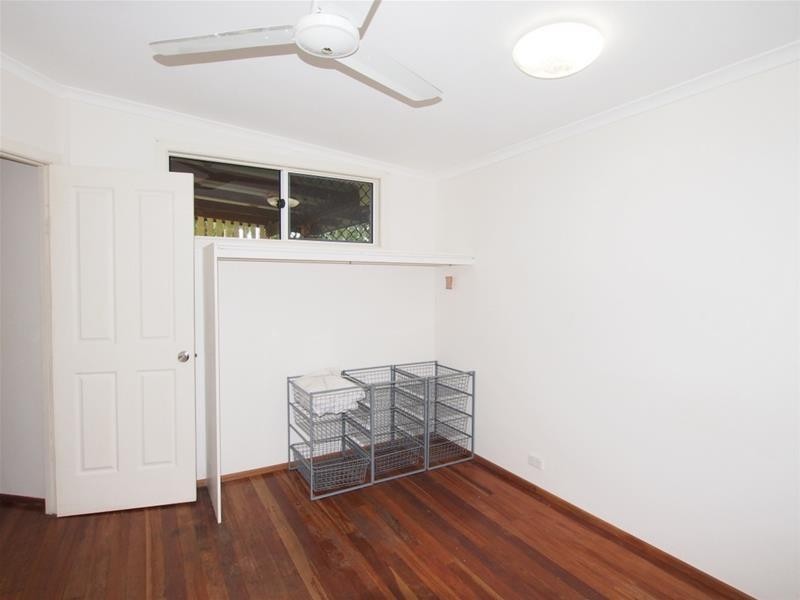 76 Yurongi Street, Caravonica QLD 4878