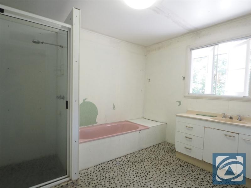 88 Progress Road, White Rock QLD 4868