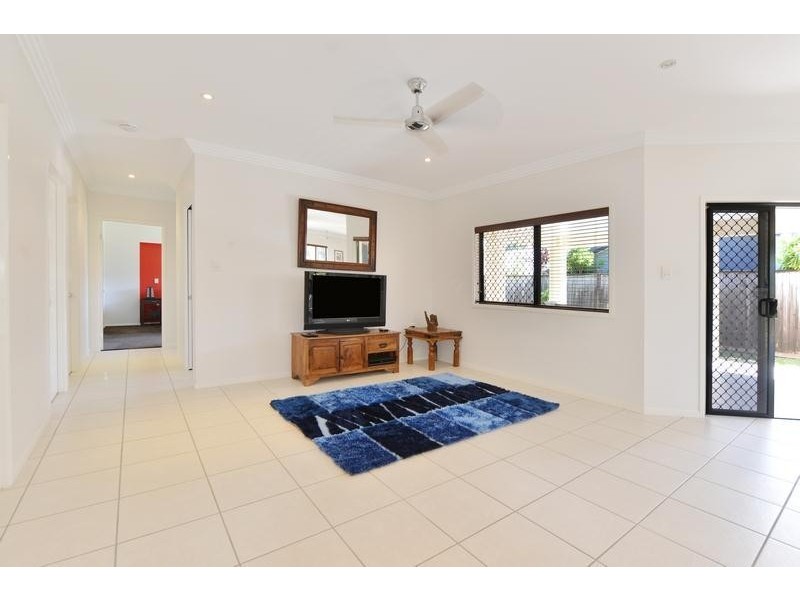 19 Playford Close, Brinsmead QLD 4870