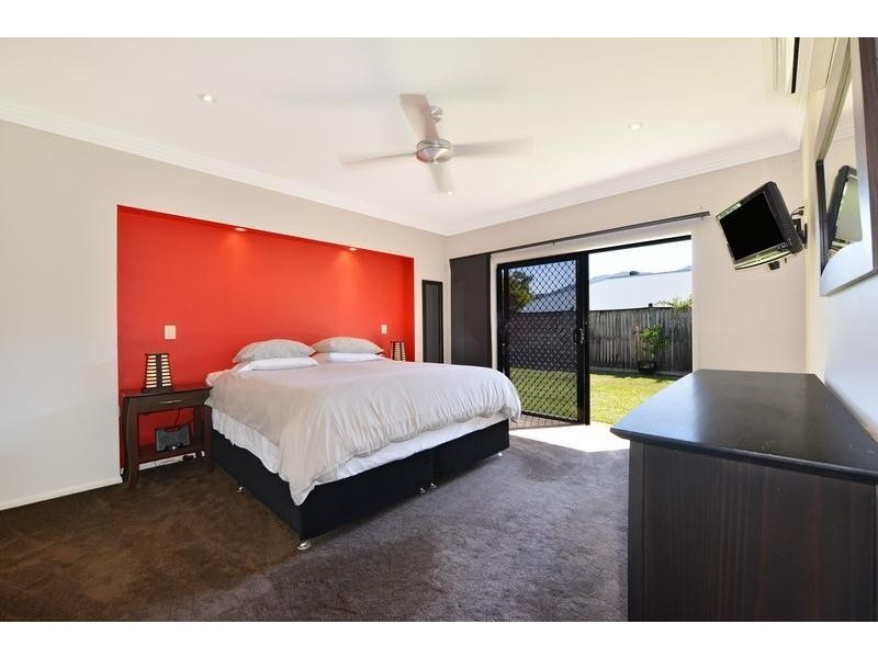 19 Playford Close, Brinsmead QLD 4870