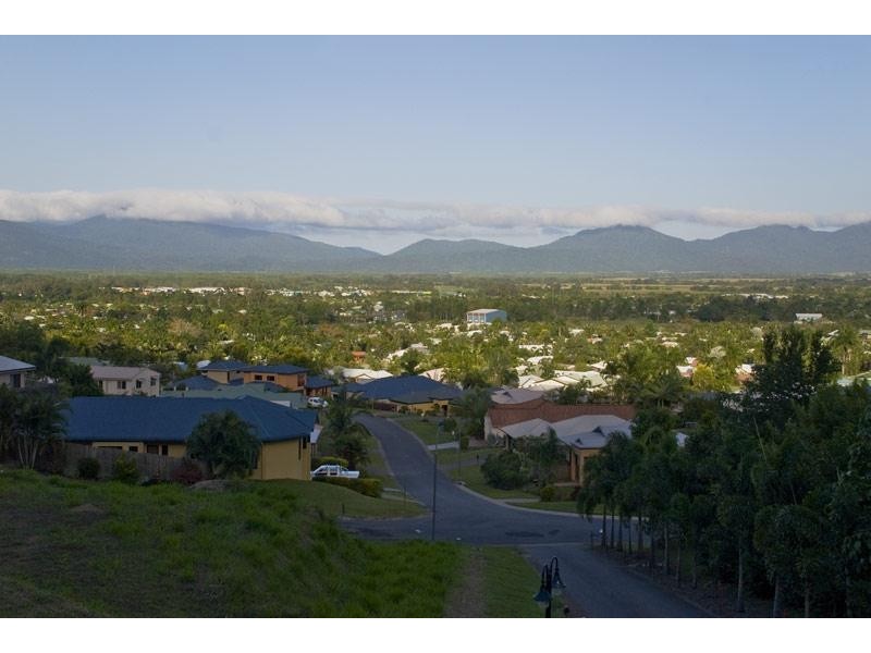 Bentley Park QLD 4869