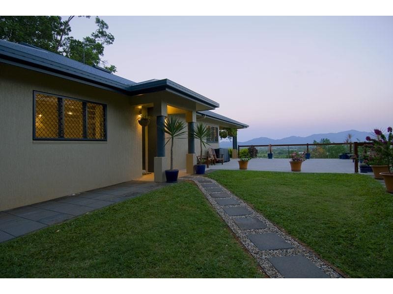 Bentley Park QLD 4869