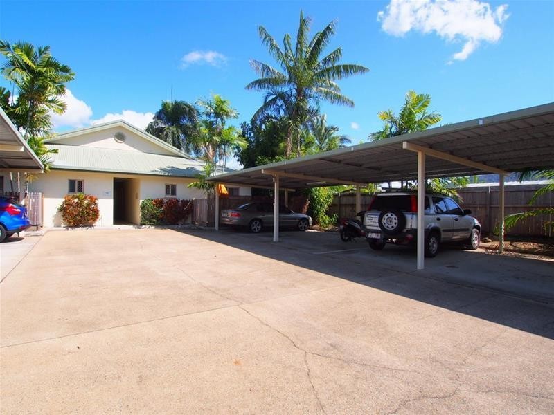 2/19 Mahogany  Street, Manoora QLD 4870