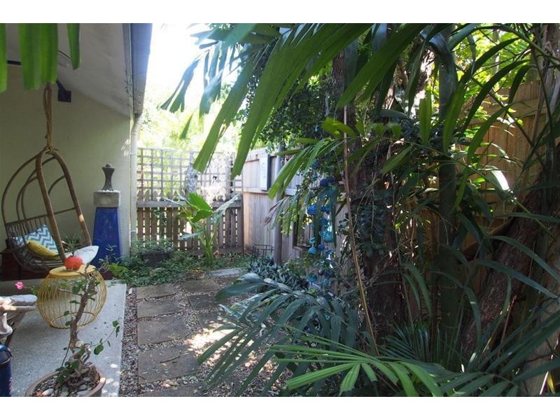 2/19 Mahogany  Street, Manoora QLD 4870