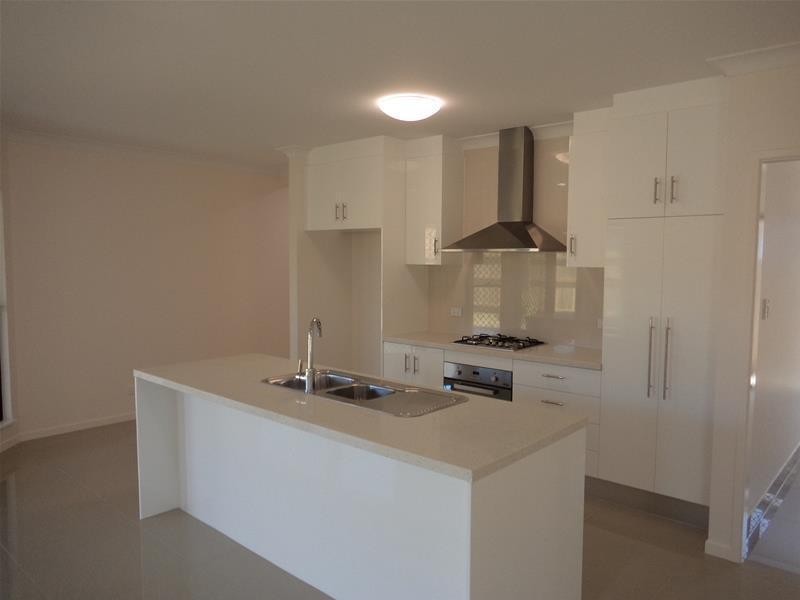 20 Coastline Parade, Trinity Beach QLD 4879