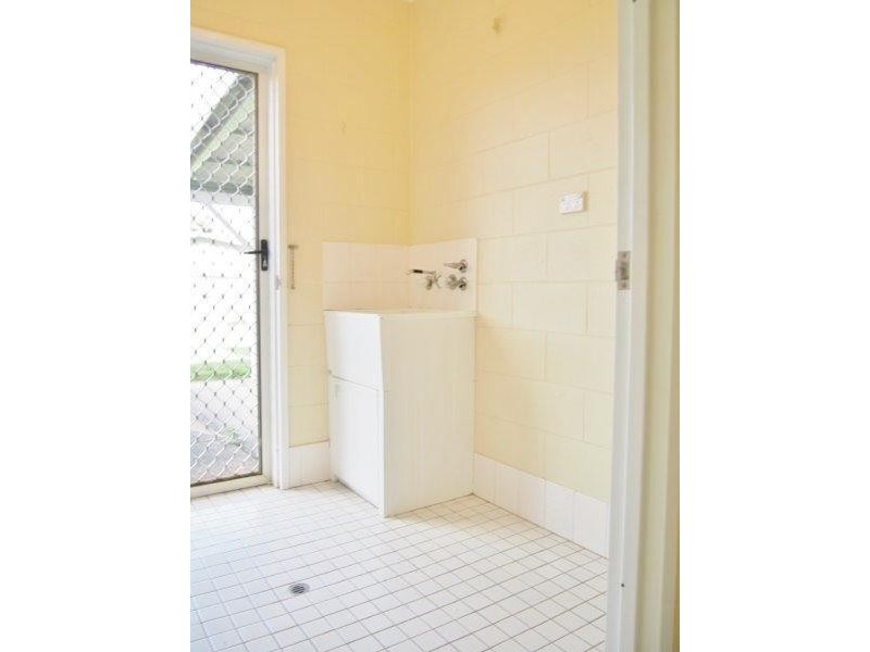 24 Normanby Close, Mount Sheridan QLD 4868