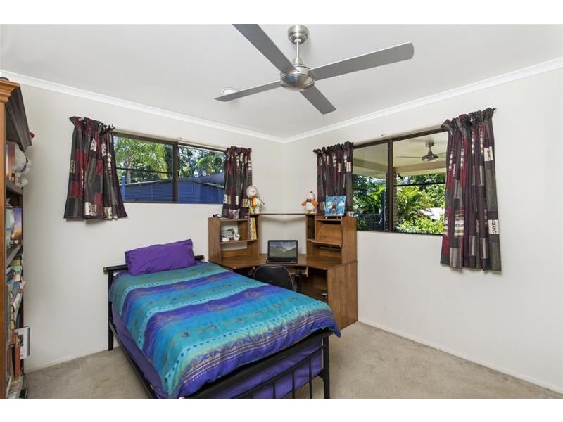 18 Adam Drive, Brinsmead QLD 4870