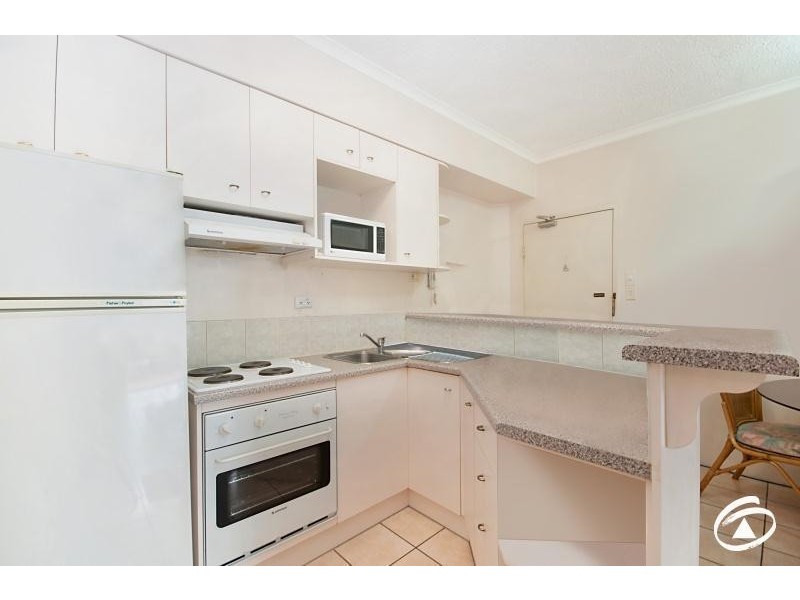8/17 Martyn Street, Parramatta Park QLD 4870