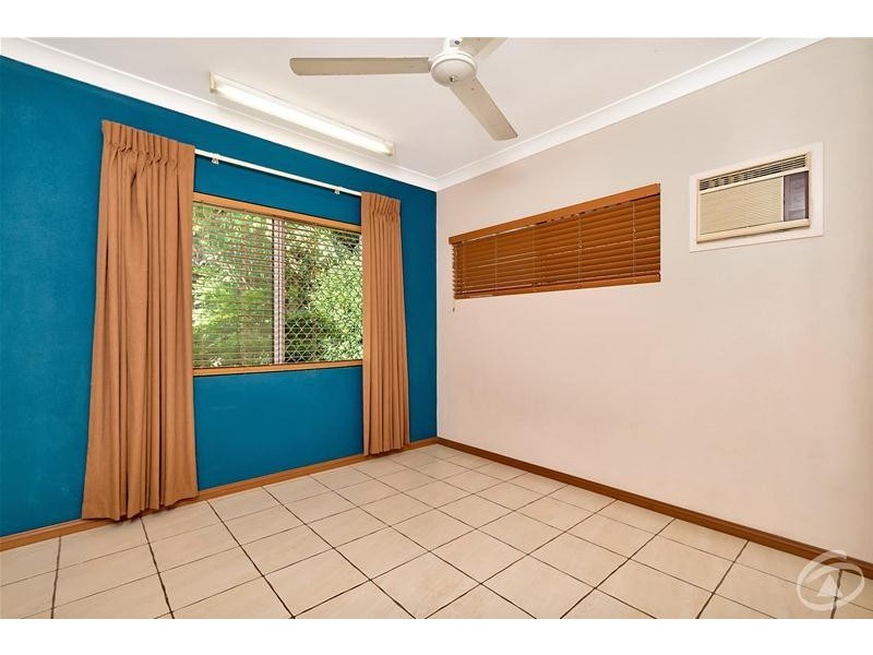 25 Barnard Drive, Mount Sheridan QLD 4868