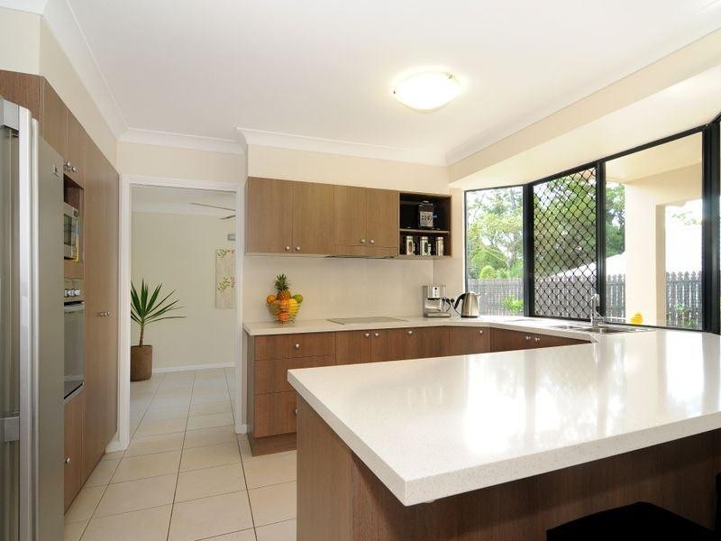 37 Greendale Close, Brinsmead QLD 4870