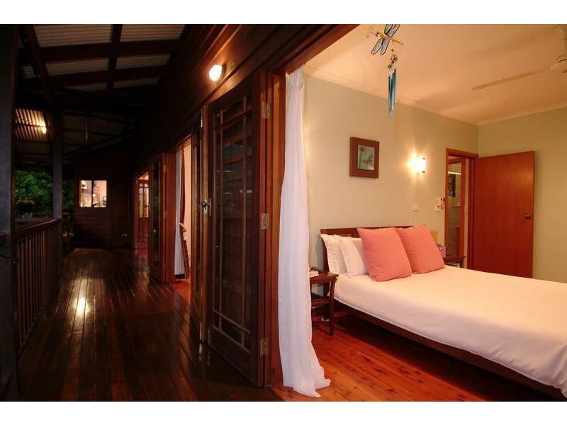 139 Sydney Street, Bayview Heights QLD 4868