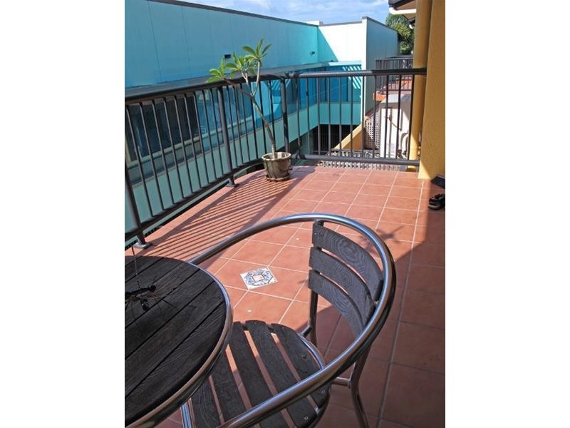 12/108 McLeod Street, Cairns City QLD 4870